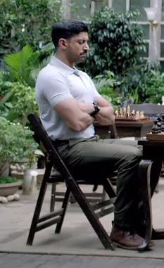 Javed Akhtar impressed with Farhan’s portrayal of a cop Javed Akhtar impressed with Farhan’s portrayal of a cop